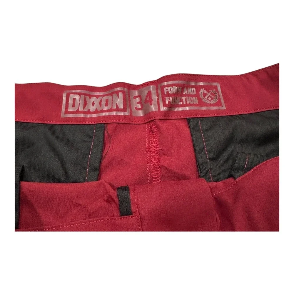 DIXXON Red Shorts Men's Size 34 Form and Function Golf Casual Comfort